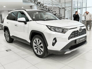 2020 Toyota RAV4 V (XA50), белый, 2550000 рублей, вид 3