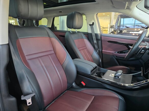 2024 Land Rover Range Rover Evoque II Рестайлинг, серый, 5770000 рублей - вид 22