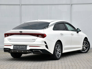2020 Kia K5 III, белый, 2650000 рублей, вид 2