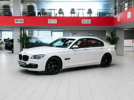 BMW 7 серии V (F01/F02/F04) Рестайлинг