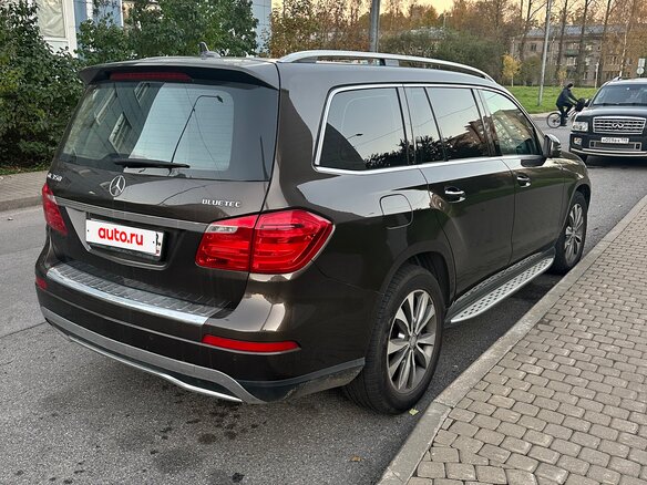 2015 Mercedes-Benz GL-Класс 350 II (X166), коричневый, 2600000 рублей - вид 2