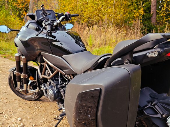 2023 Yamaha Niken, чёрный, 1580000 рублей - вид 7