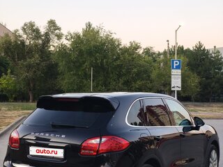 2014 Porsche Cayenne Diesel II (958), чёрный, 3250000 рублей, вид 3