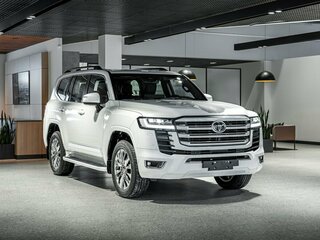 2025 Toyota Land Cruiser 300 Series, белый, 15390000 рублей, вид 1