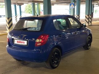 2012 Skoda Fabia II Рестайлинг, синий, 270000 рублей, вид 3
