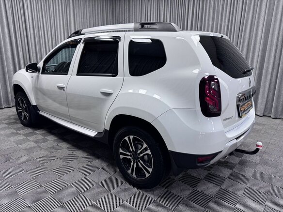2018 Renault Duster I Рестайлинг, белый, 1500000 рублей - вид 9