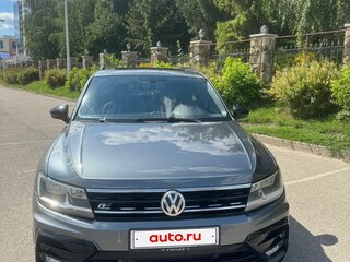 2020 Volkswagen Tiguan Allspace II, серый, 2899000 рублей, вид 2