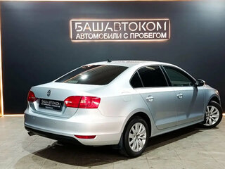 2014 Volkswagen Jetta VI, серебристый, 1259000 рублей, вид 4