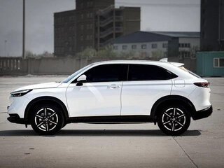 2023 Honda Vezel II, белый, 1898000 рублей, вид 2