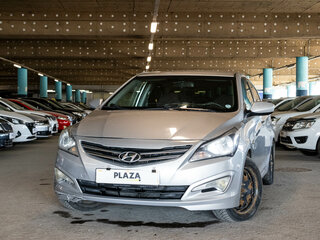 2014 Hyundai Solaris I Рестайлинг, серебристый, 530000 рублей, вид 1