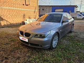 2004 BMW 5 серии 520i V (E60/E61), серый, 720000 рублей, вид 1