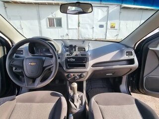 2013 Chevrolet Cobalt II, чёрный, 450000 рублей, вид 5