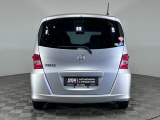 2011 Honda Freed I, серебристый, 935000 рублей, вид 5