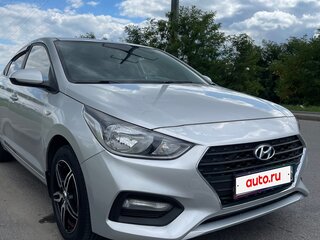 2018 Hyundai Solaris II, серебристый, 1490000 рублей, вид 5