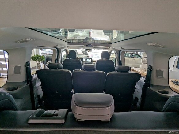 2025 Volkswagen Caravelle T7, чёрный, 11990000 рублей - вид 38