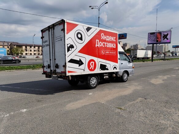 2012 Hyundai Porter, серебристый - вид 2