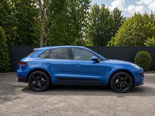 2017 Porsche Macan S Diesel I, синий, 4700000 рублей, вид 4