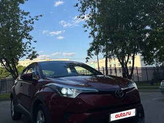 2019 Toyota C-HR I, красный, 2700000 рублей, вид 3