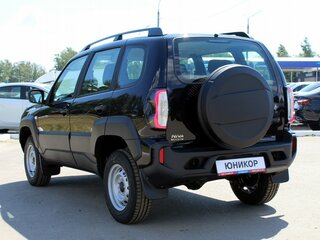 2026 Lada (ВАЗ) Niva Travel I Рестайлинг, чёрный, 1546900 рублей, вид 2