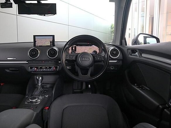 2022 Audi A3 Sportback 30 TFSI IV (8Y), синий, 1415009 рублей - вид 16