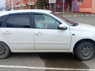 2015 Lada (ВАЗ) Kalina II, белый, 435000 рублей, вид 2