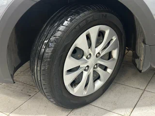 2018 Kia Rio X-Line IV, серый, 1480000 рублей, вид 5