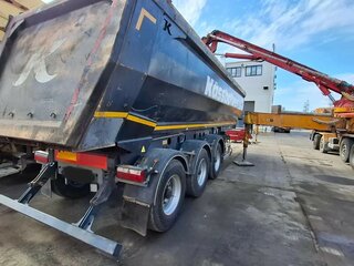 2022 Kassbohrer DL 32, чёрный, 1620000 рублей, вид 2