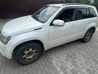 2010 Suzuki Grand Vitara II Рестайлинг, белый, 900000 рублей, вид 4