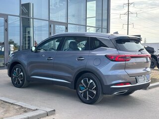 2023 Chery Tiggo 7 Pro Plug-in Hybrid, серый, 2650000 рублей, вид 4