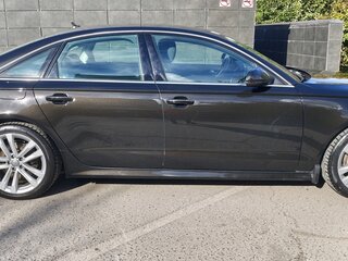2016 Audi A6 IV (C7) Рестайлинг, чёрный, 3300000 рублей, вид 5