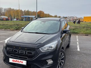 2019 Ford Kuga II Рестайлинг, чёрный, 1850000 рублей, вид 4