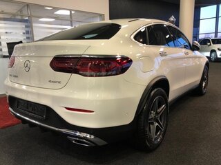 2020 Mercedes-Benz GLC Coupe 300 d I (C253) Рестайлинг, белый, 6350000 рублей, вид 5