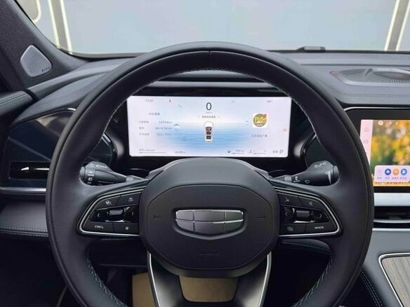 2025 Geely Monjaro (Xingyue L) I Рестайлинг (China Market), серебристый, 3260999 рублей - вид 7