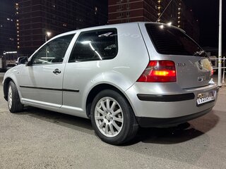 2001 Volkswagen Golf IV, серебристый, 330000 рублей, вид 5