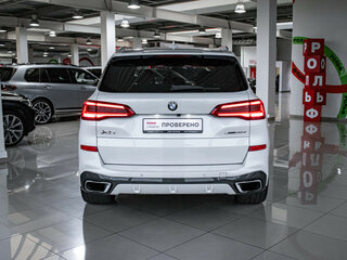 2019 BMW X5 30d IV (G05/G18), белый, 6475000 рублей, вид 5