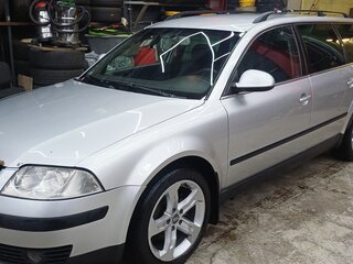 2005 Volkswagen Passat B5 Рестайлинг, серебристый, 570000 рублей, вид 1