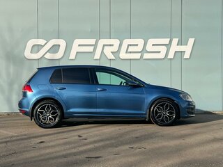 2013 Volkswagen Golf VII, голубой, 1290000 рублей, вид 5