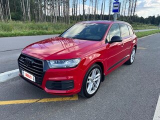 2017 Audi Q7 II (4M), красный, 4900000 рублей, вид 1