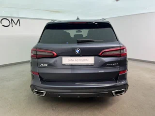 2019 BMW X5 25d IV (G05/G18), серый, 4999000 рублей, вид 4