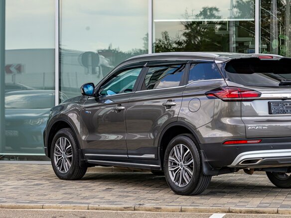 2021 Geely Atlas Pro, серый - вид 9