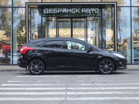 2013 Ford Focus III, чёрный, 1100000 рублей, вид 2