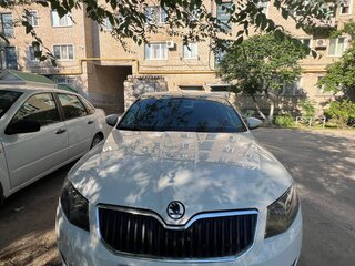 2013 Skoda Octavia III (A7), белый, 1380000 рублей, вид 1