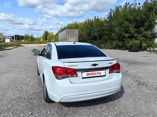 2013 Chevrolet Cruze I Рестайлинг, белый, 500000 рублей, вид 2