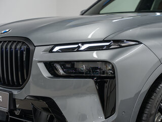 2026 BMW X7 40d I (G07) Рестайлинг, серый, 18300000 рублей, вид 3