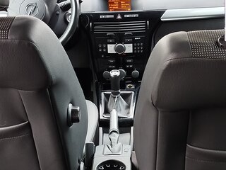 2012 Opel Astra H Рестайлинг, красный, 650000 рублей, вид 3