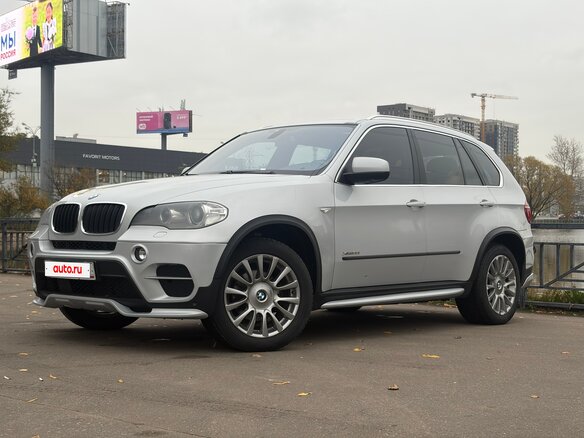 2011 BMW X5 35i II (E70) Рестайлинг, серый, 2399000 рублей - вид 2