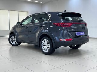 2017 Kia Sportage IV, серый, 2030000 рублей, вид 4