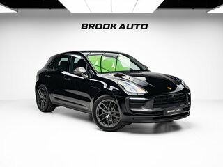 2026 Porsche Macan I Рестайлинг 2, чёрный, 12390000 рублей, вид 3