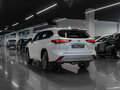 2026 Toyota Highlander IV (XU70), белый - вид 5