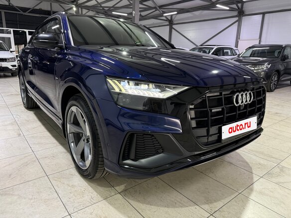 2019 Audi Q8 45 TDI I (4M), синий, 6290000 рублей - вид 10